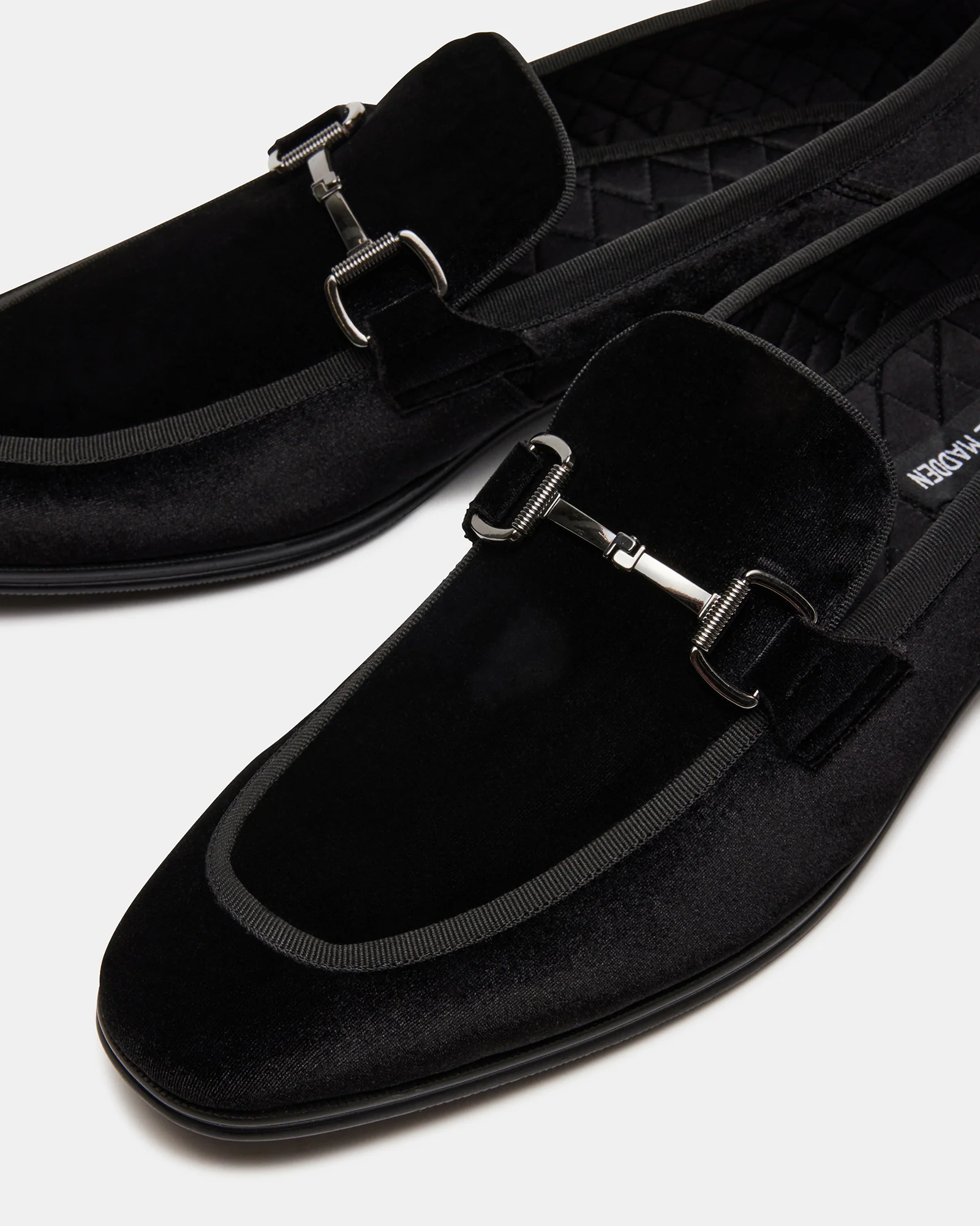 AADI BLACK/SILVER - Image 3